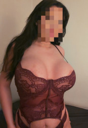 Norske Nora Velvet